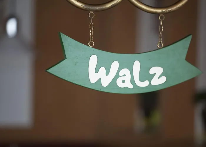 Tea Restaurant Walz * برينز