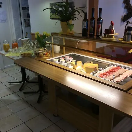 Hotel Tea Restaurant Walz *