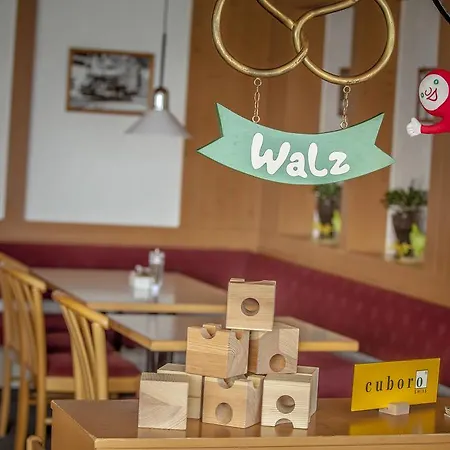 Tea Restaurant Walz *